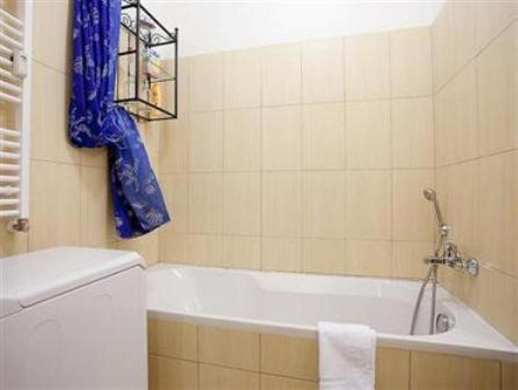 Apartment Smichov Прага Номер фото