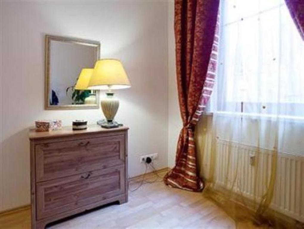 Apartment Smichov Прага Номер фото